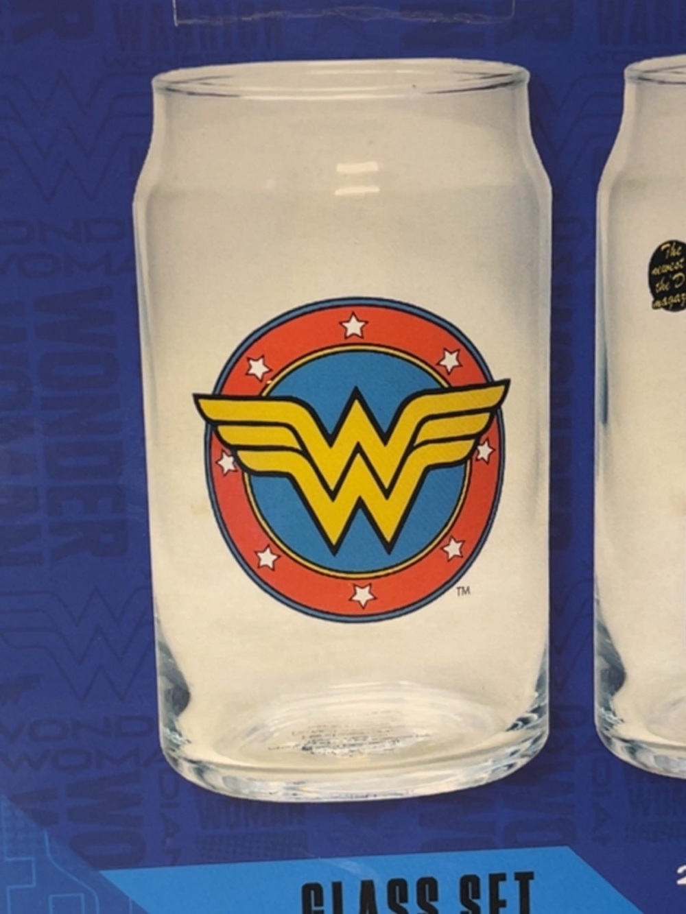 NIB Wonder Woman 2-Pack Glass Set - Picture 4 of 11